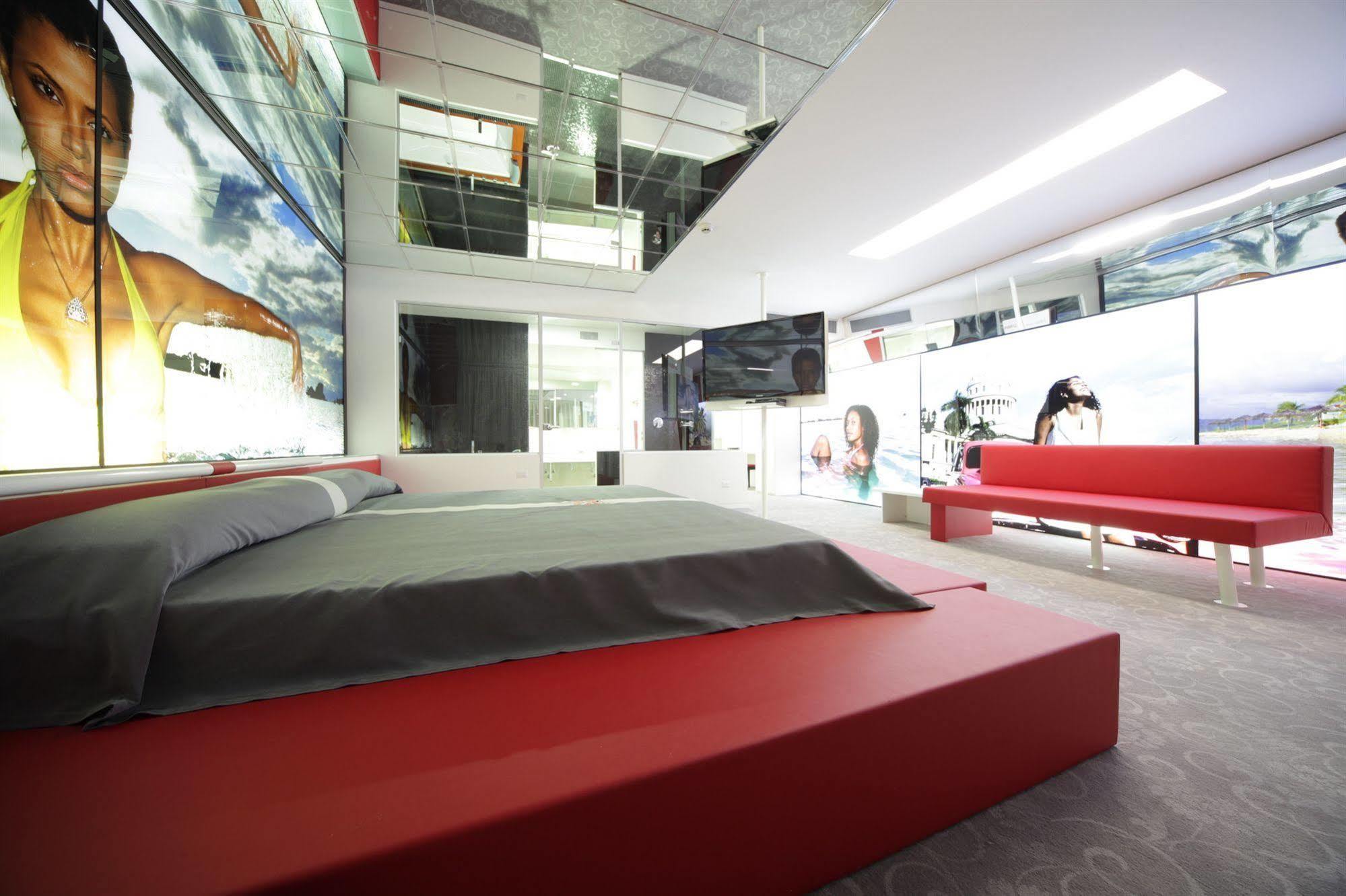 Motel Autosole Vip Castelnuovo Scrivia Екстер'єр фото