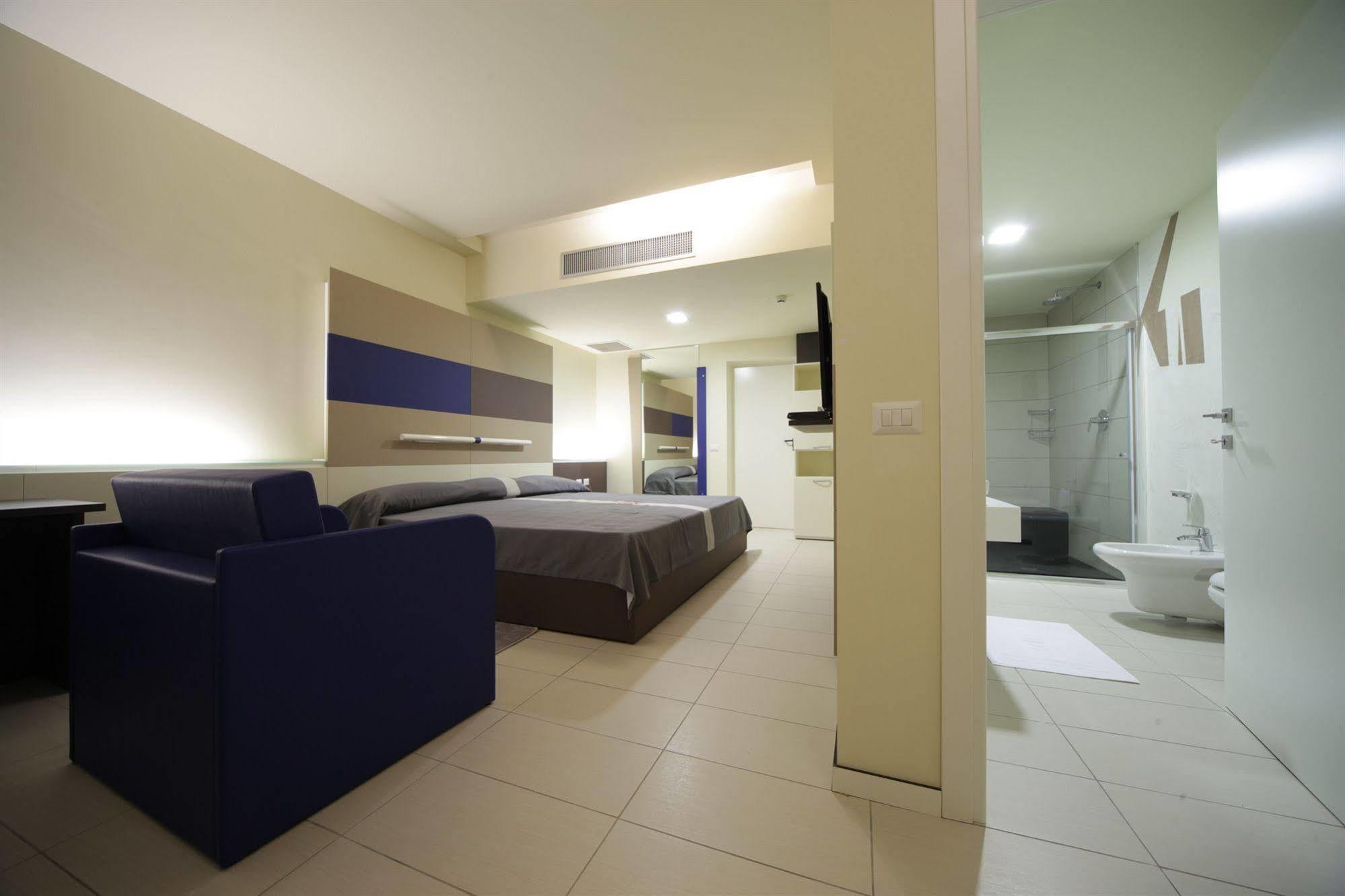 Motel Autosole Vip Castelnuovo Scrivia Екстер'єр фото
