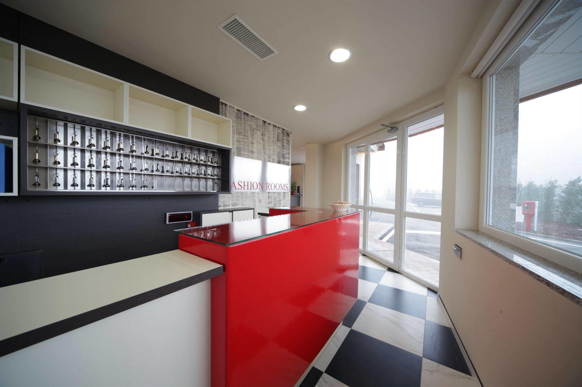Motel Autosole Vip Castelnuovo Scrivia Екстер'єр фото