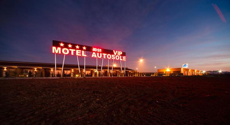 Motel Autosole Vip Castelnuovo Scrivia Екстер'єр фото