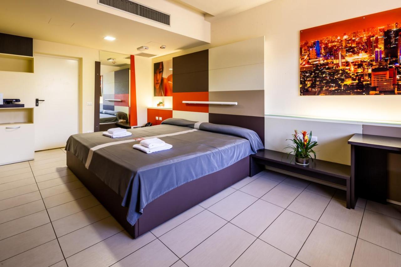 Motel Autosole Vip Castelnuovo Scrivia Екстер'єр фото